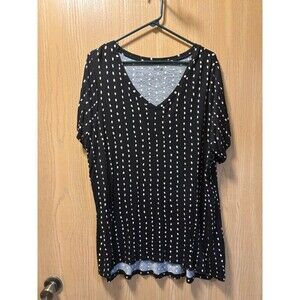 Apt 9 V Neck Flowy Dotted Top Size 1 X